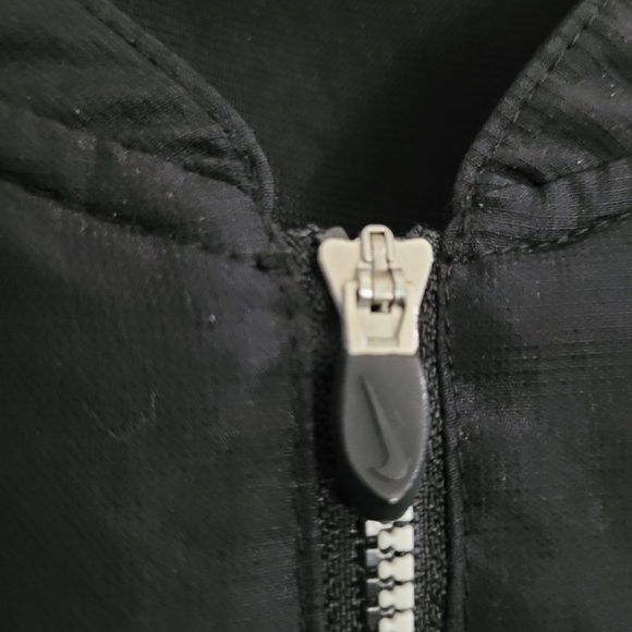 VTG Men Size M Nike Team Dri-fit USF Bulls University of South Florida pullover - Picture 10 of 13